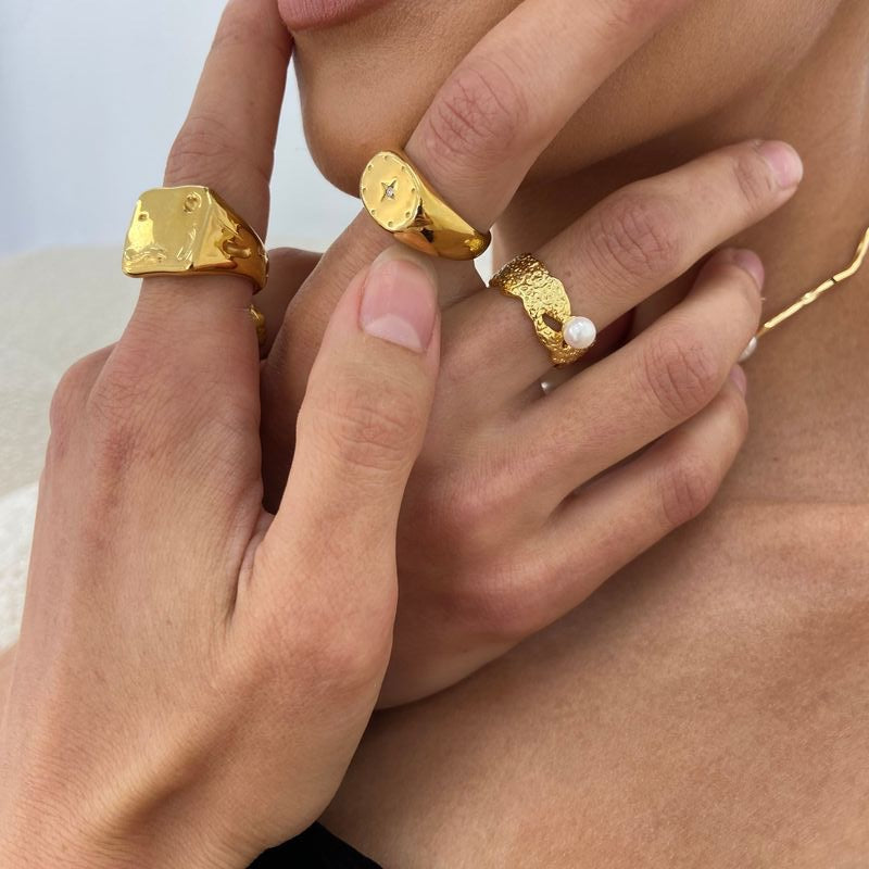 Ayla – Bague Étoile Design Moderne