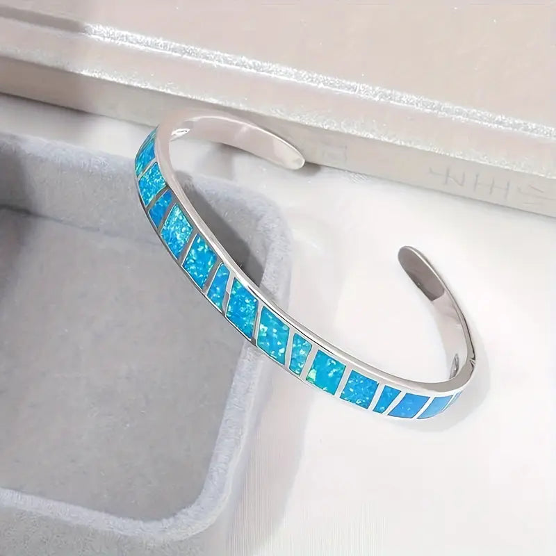 Ophelia – Bracelet Bangle Ouvert en Opale Bleue