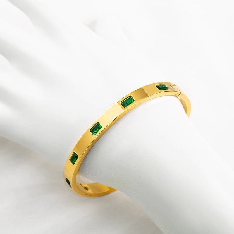Elizabeth – Bracelet Émeraude Élégant