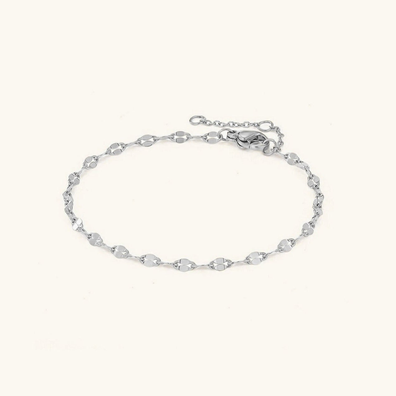 Charlotte – Cheville Chaîne Dorée