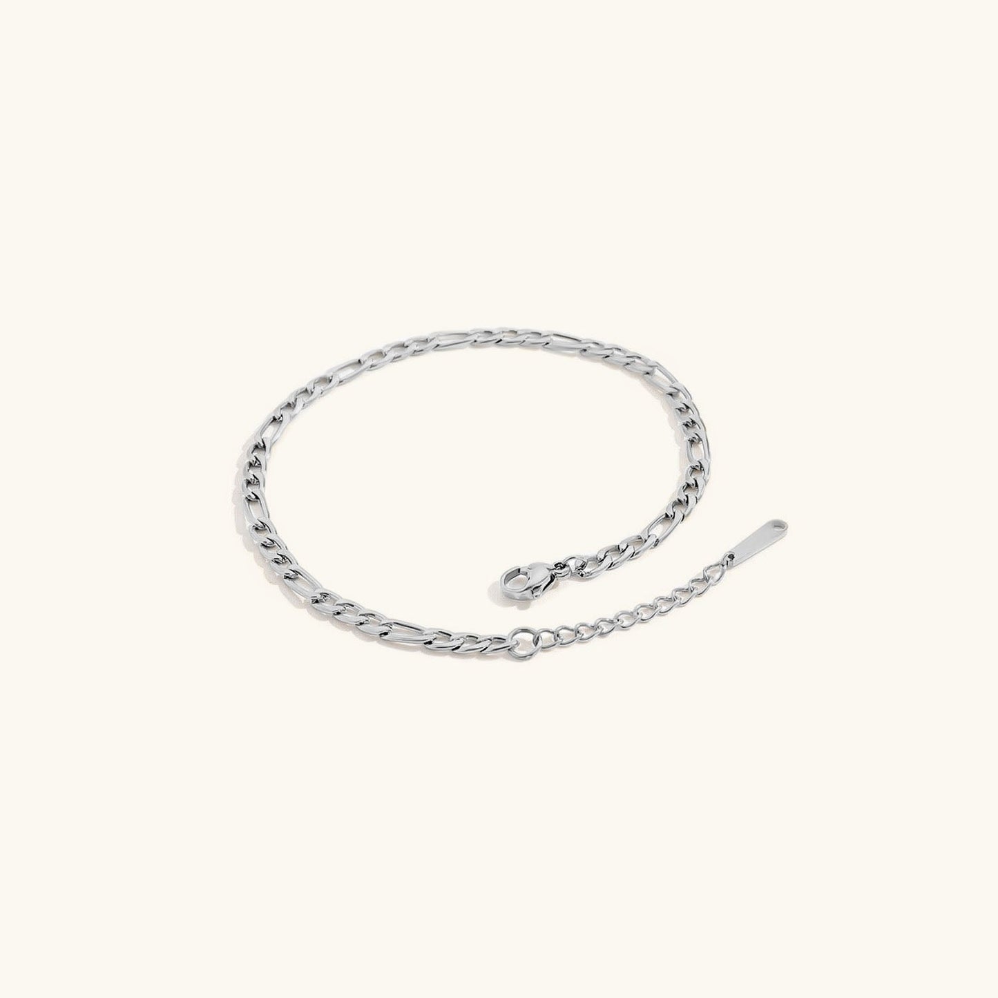 Clara – Bracelet de Cheville Doré à Maillons Légers