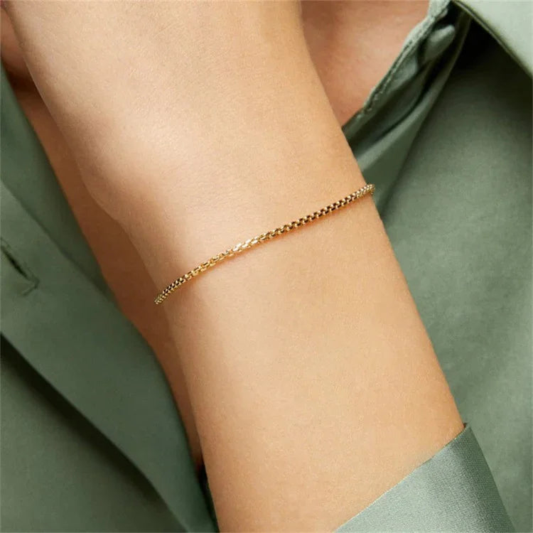 Sayane – Bracelet Chaîne Dorée Chic