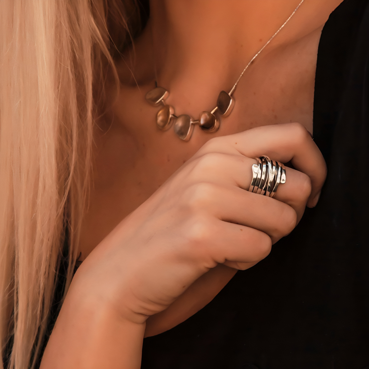 Thalia – Bague Géométrique en Métal