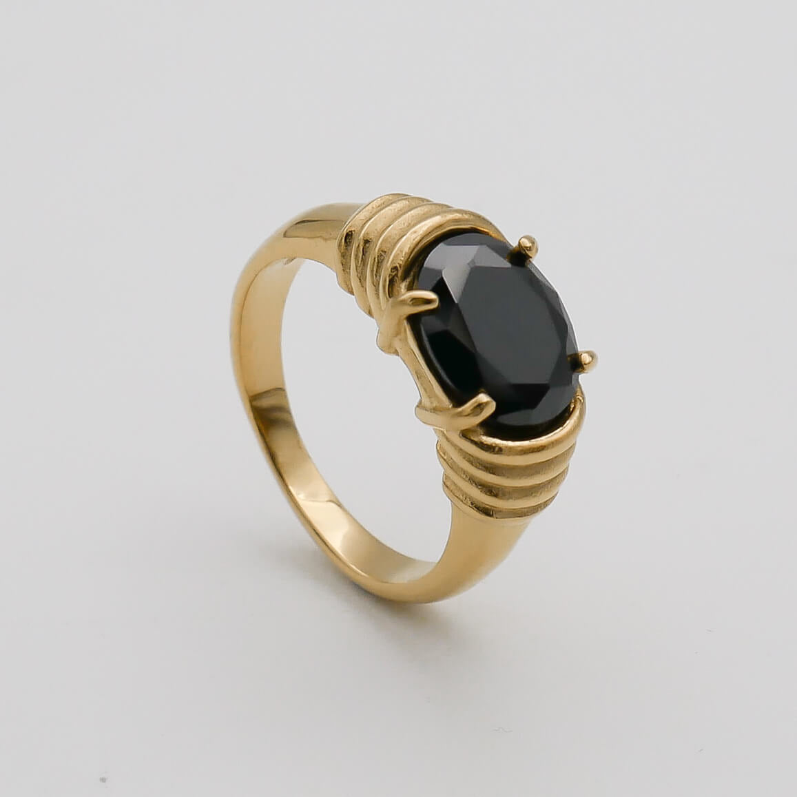 Lana – Bague Pierre Élégante