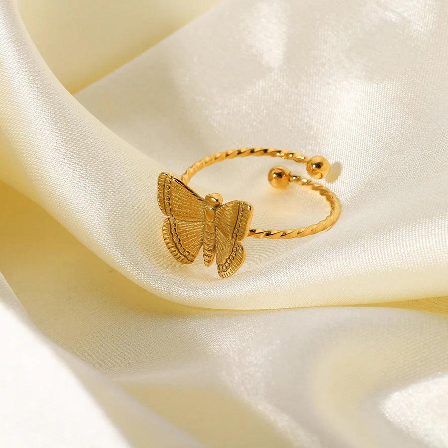 Alina – Bague Papillon Élégance