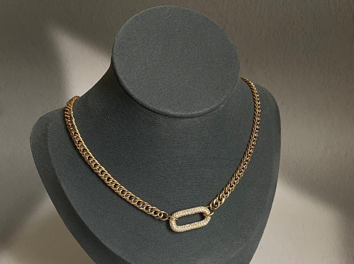 Cleo – Collier Géométrique en Strass pour Clavicule