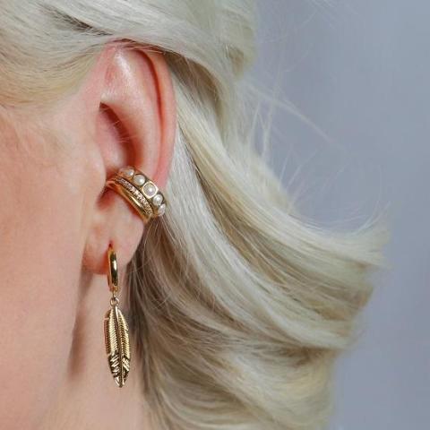 Bree – Manchette d’Oreille Dorée Pavée de Cristaux