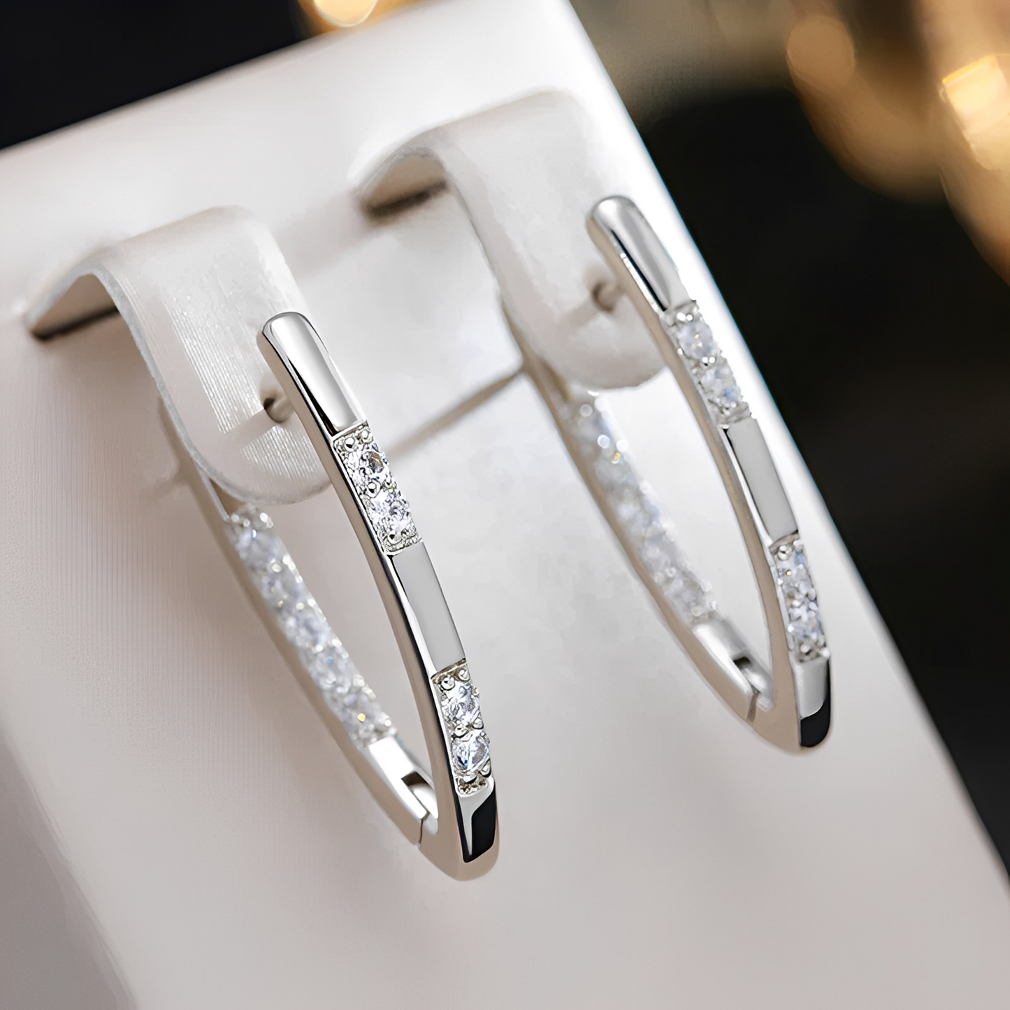 Cleah – Boucles Élégantes en Zircone Dorée