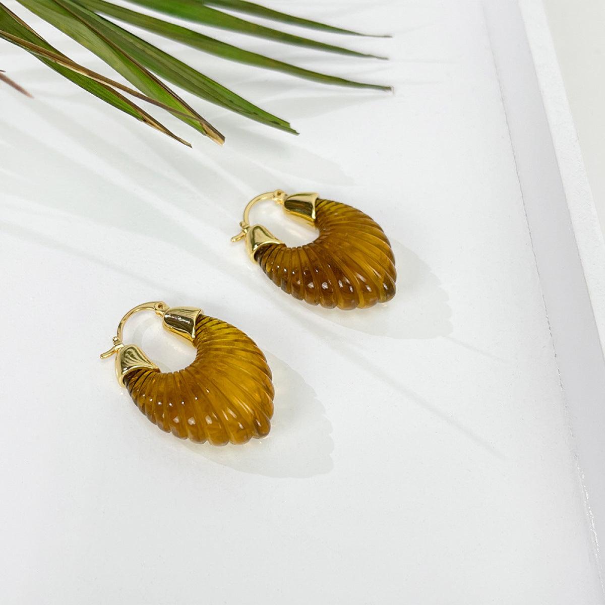 Audrey – Boucles d'Oreilles Créoles à Rainures