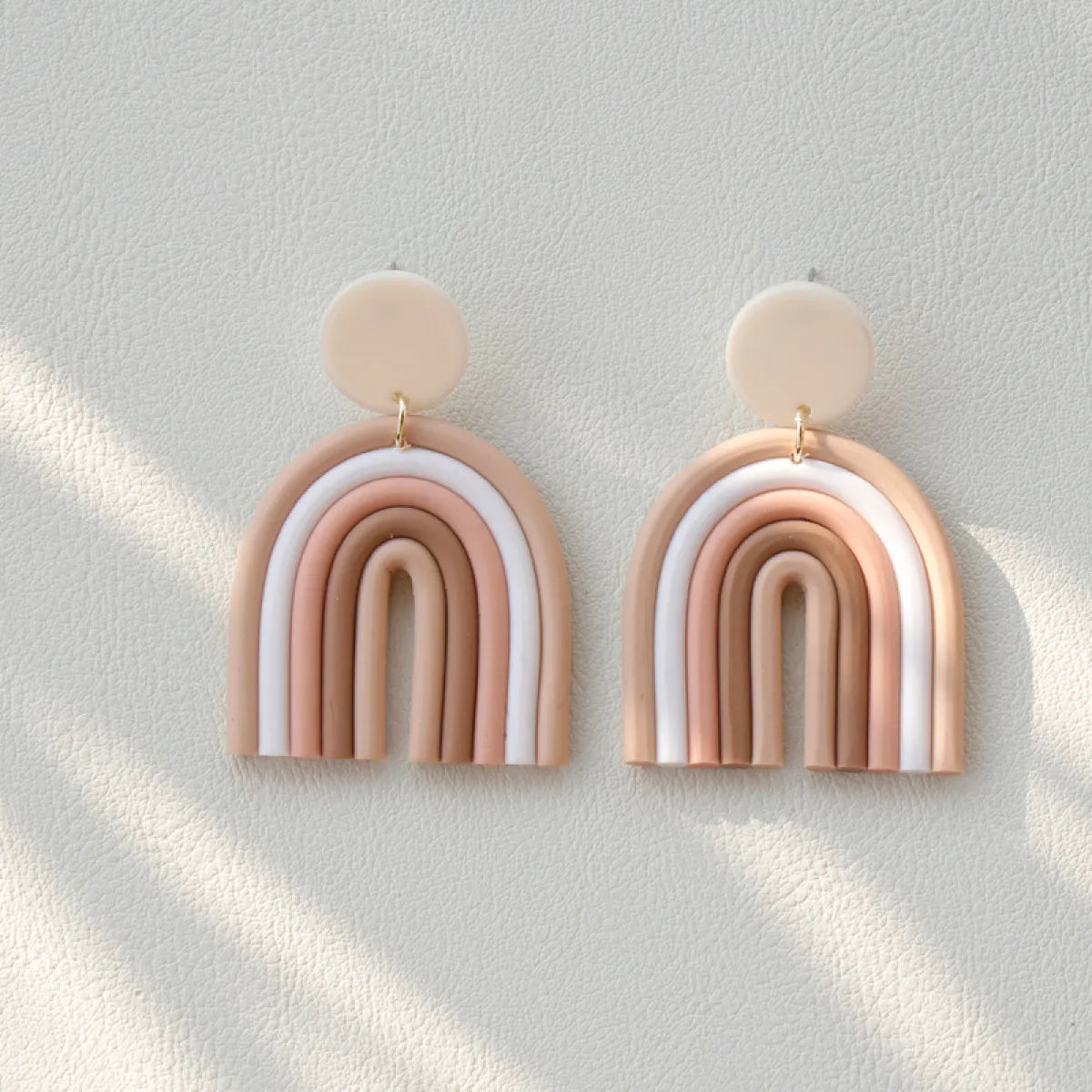 Jean – Boucles d'oreilles Arche Arc-en-Ciel