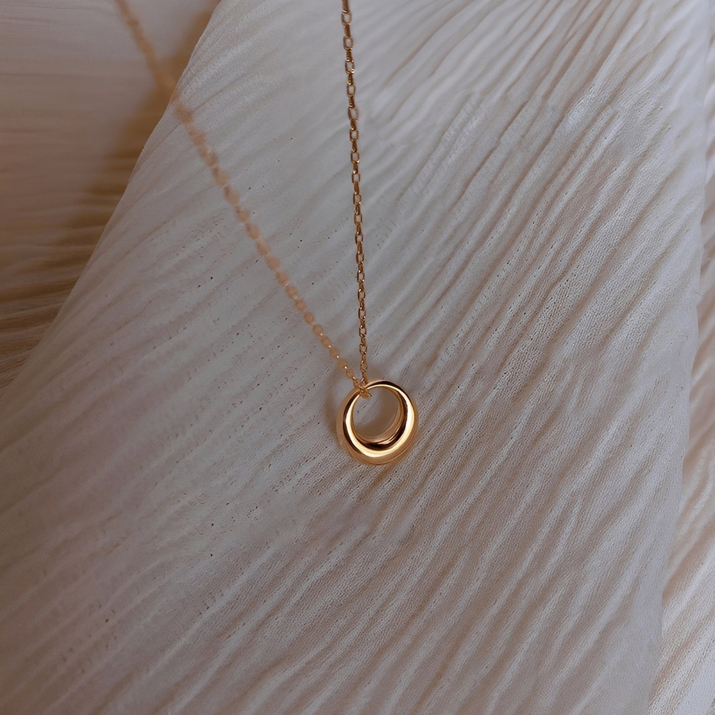 Tahlia – Collier Cercle Géométrique