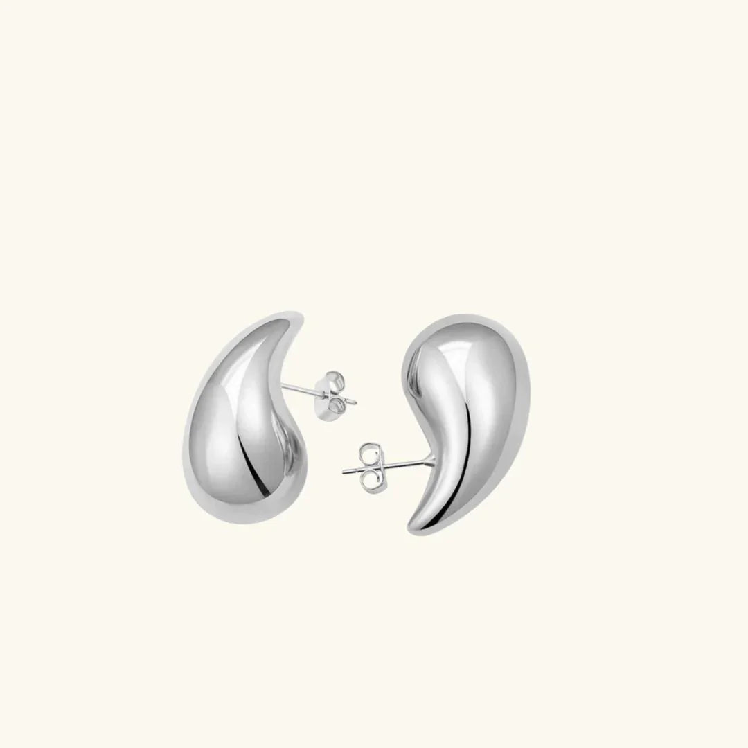 Sandra – Boucles Goutte Dorée Style Moderne