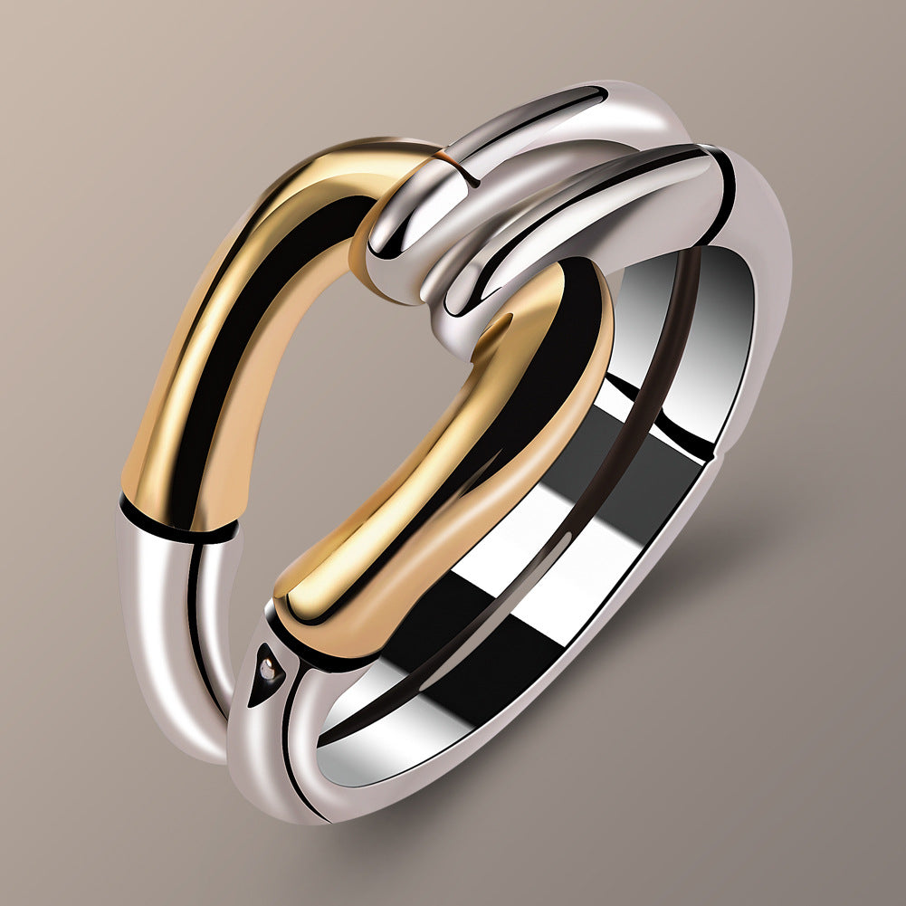 Naomi – Bague Créative Dorée Motif Bambou Géométrique