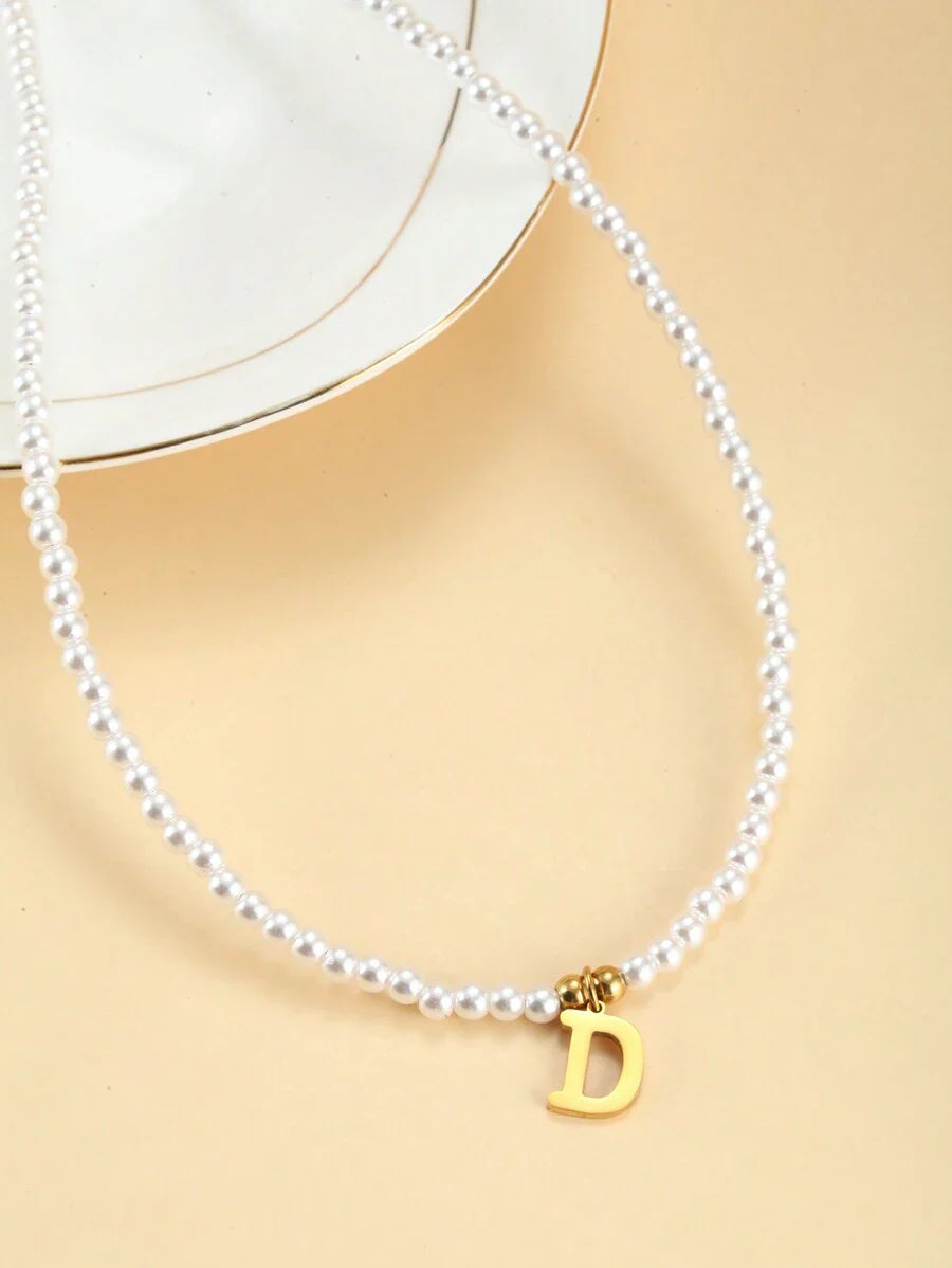Collier perlé avec initiales - Collier personnalisé avec perles