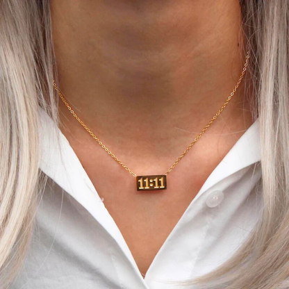 Sophia – Collier Clavicule en Acier Inoxydable Plaqué Or