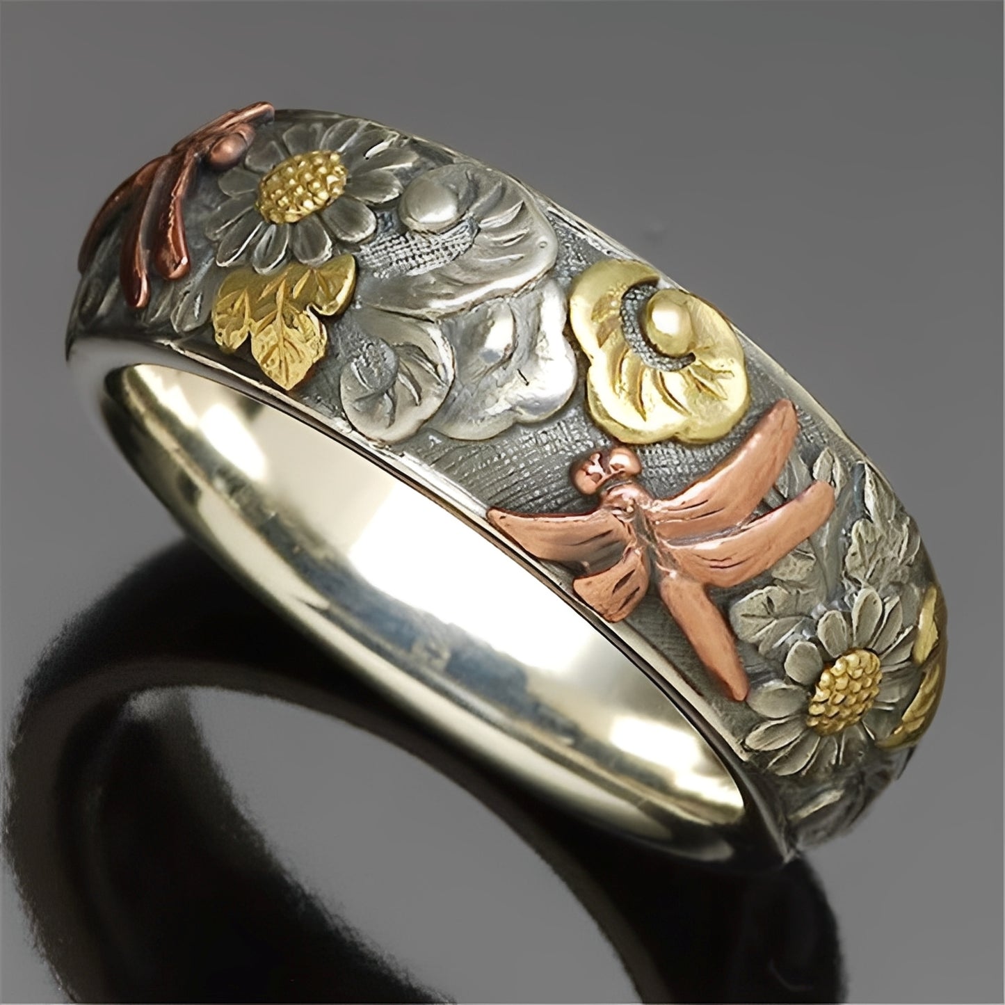 Annie – Bague Vintage Sculptée Fleur Libellule Tournesol