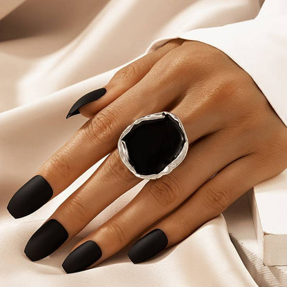 Bague Vintage en Pierre Noire Surdimensionnée