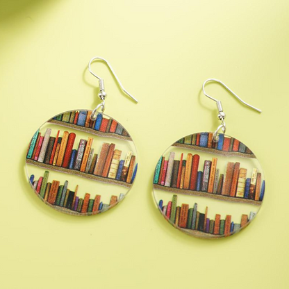 Boucles d'oreilles femmes avec motif de livre et de bibliothèque