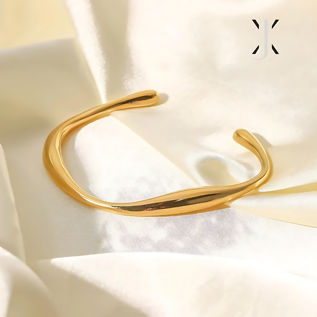 Grace – Bracelet Sculpté en Acier Inoxydable pour Femme