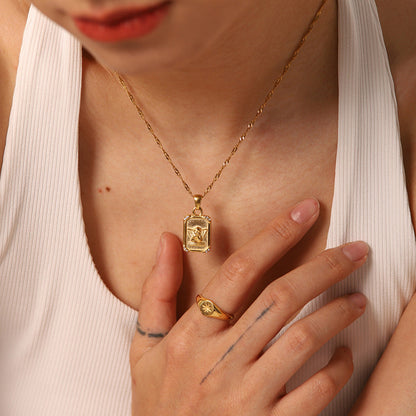 Celeste – Collier Ange Élégant
