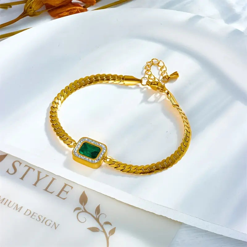 Orielle – Bracelet Doré Élégant à Pierre Verte Verdaska