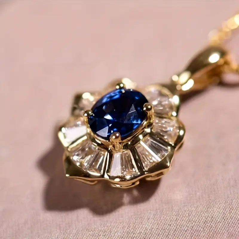 Kavella – Collier Doré Noctazure Élégant