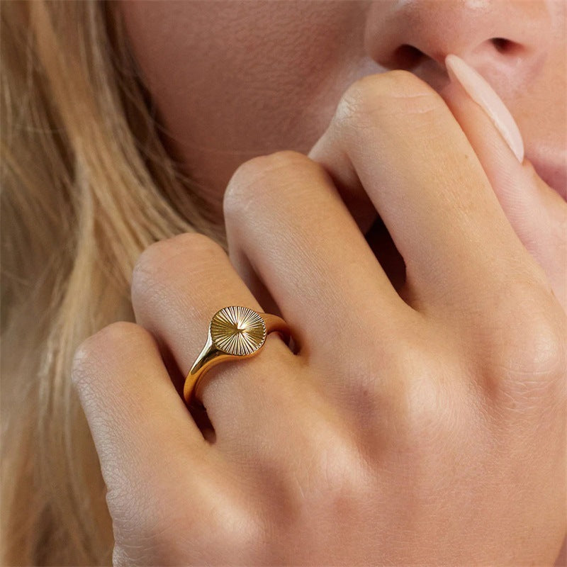 Hera – Bague Soleil Rayonnante