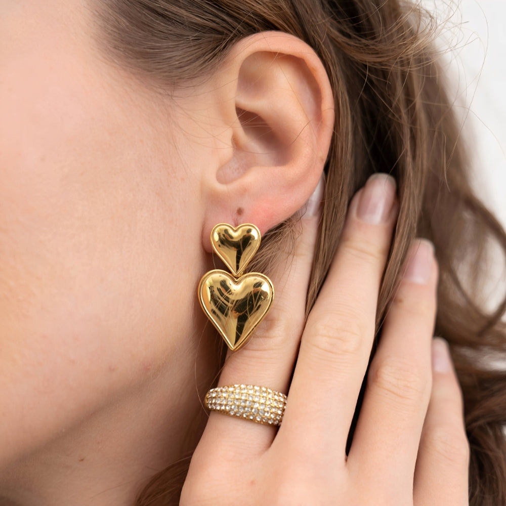 Lydia – Boucles d'oreilles Double Cœur