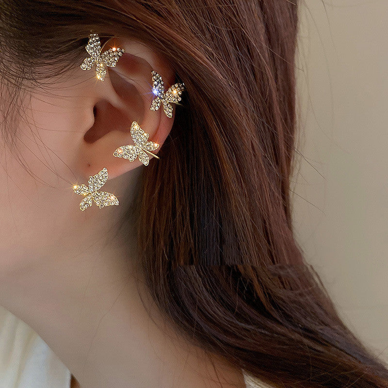 Freya – Boucles d’Oreilles Papillon Élégantes