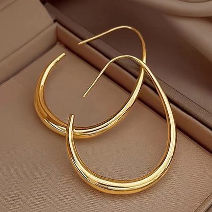 Kim – Boucles d’Oreilles Goutte avec une Touche de Luxe