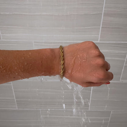 Mila – Bracelet torsadé en acier inoxydable