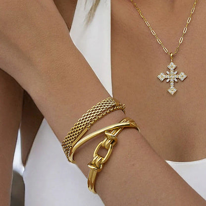 Aegis – Bracelet Nœud Minimaliste