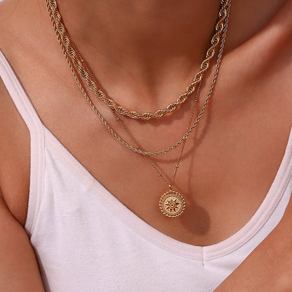 Nelia – Collier Doré Élégant