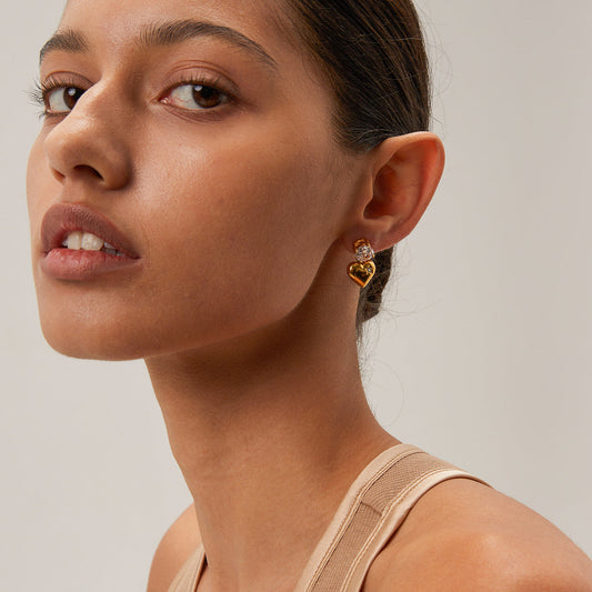 Amour – Boucles d’Oreilles Cœur Élégantes