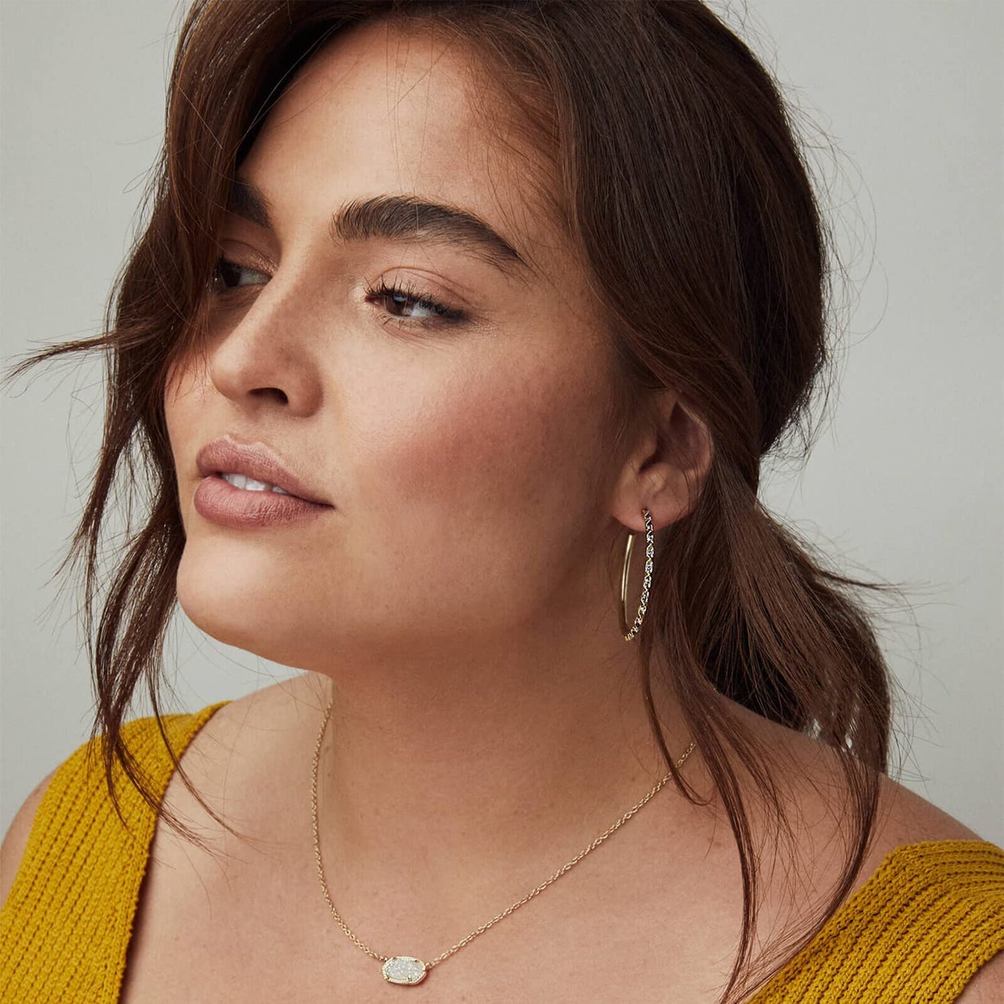 Viya – Collier Pierre de Naissance Élégant