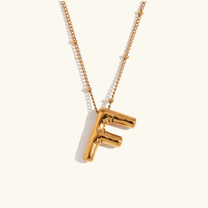 Lina – Collier Lettre Ballon Doré