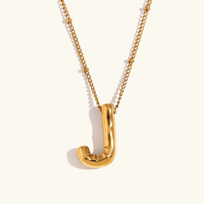 Lina – Collier Lettre Ballon Doré