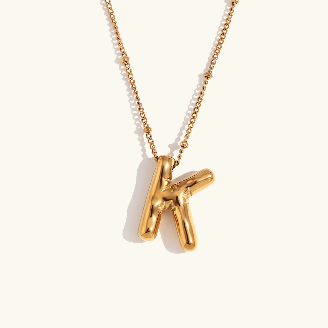 Lina – Collier Lettre Ballon Doré