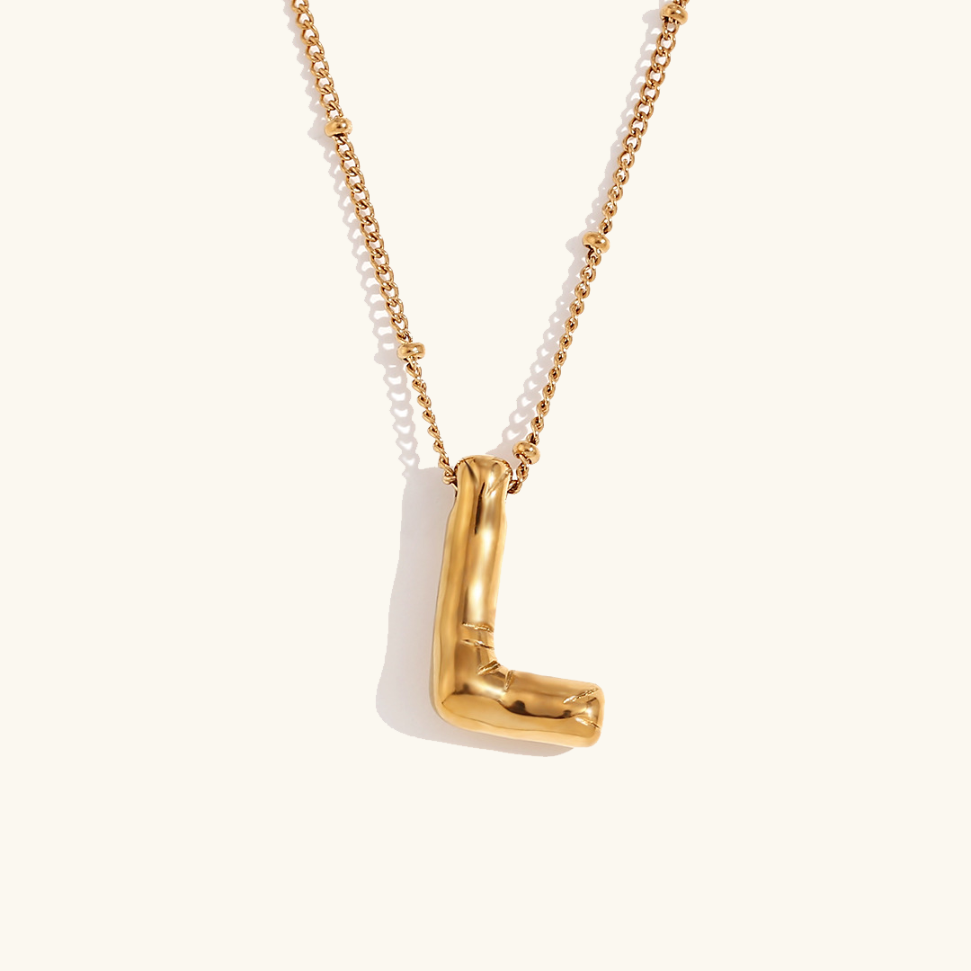 Lina – Collier Lettre Ballon Doré