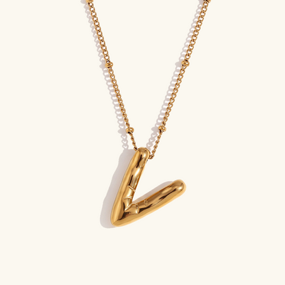 Lina – Collier Lettre Ballon Doré