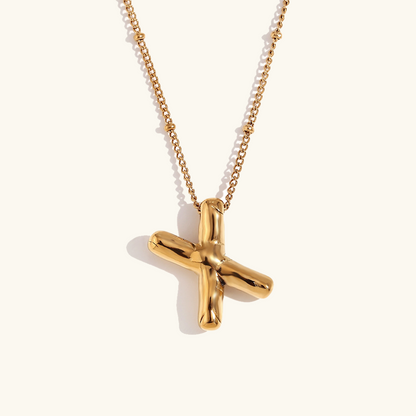 Lina – Collier Lettre Ballon Doré
