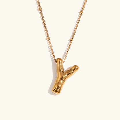 Lina – Collier Lettre Ballon Doré