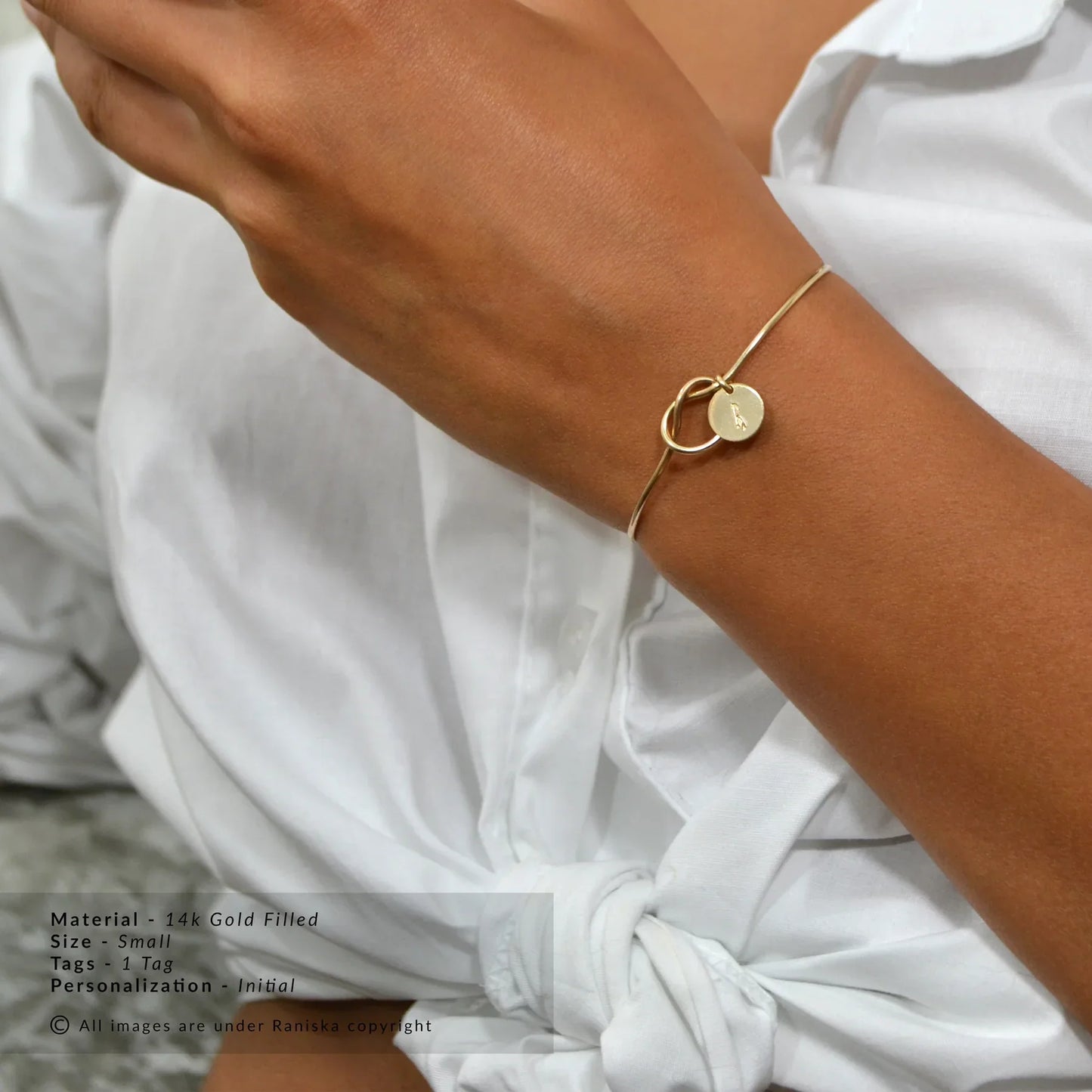 Belle – Bracelet Initiale Élégant