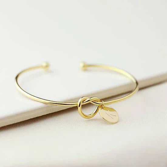 Belle – Bracelet Initiale Élégant