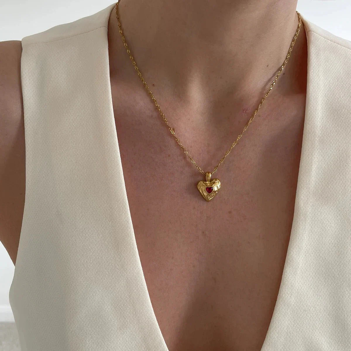 Bernadette – Collier Amour Raffiné