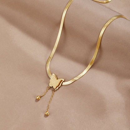 Bettina – Collier Papillon Élégant