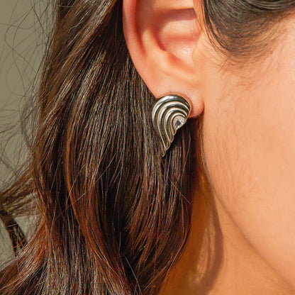 Brenda – Boucles d’Oreilles Cœur Élégantes