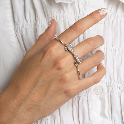 Briana – Bague Empilée à Perles Élégante