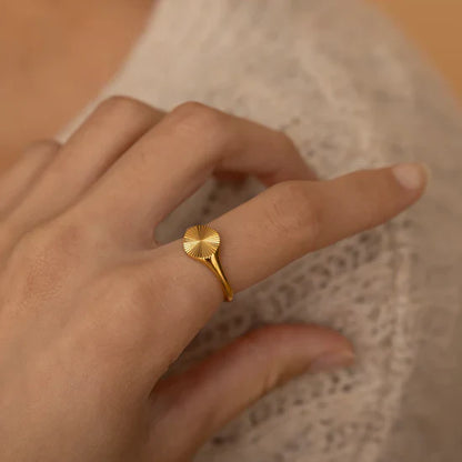 Hera – Bague Soleil Rayonnante