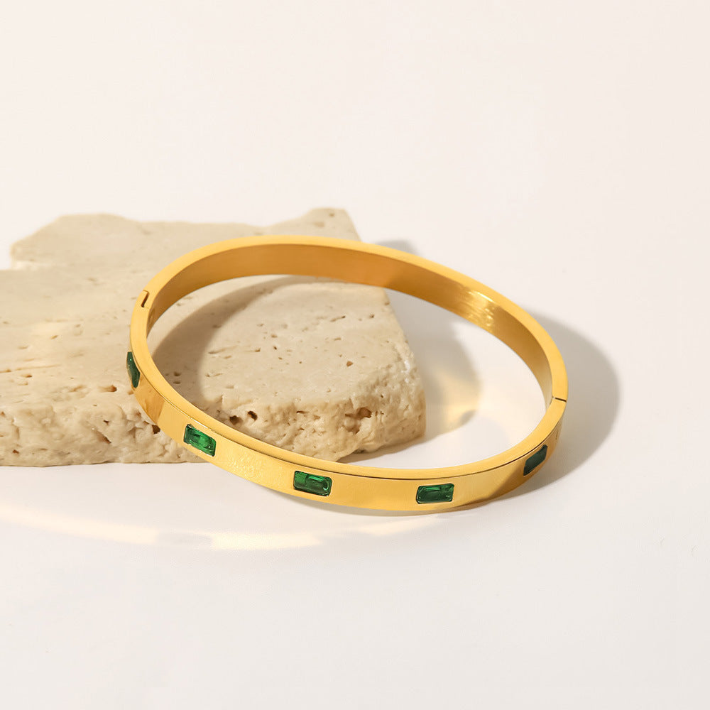Elizabeth – Bracelet Émeraude Élégant